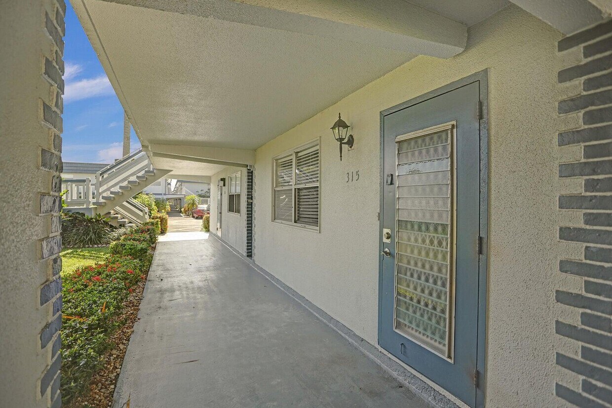 Foto principal - 315 Tuscany Ln