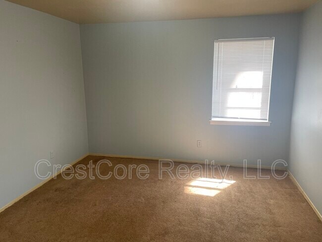Foto del edificio - 233 N Bellevue Blvd