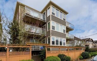 Building Photo - 2413 NW 59th St