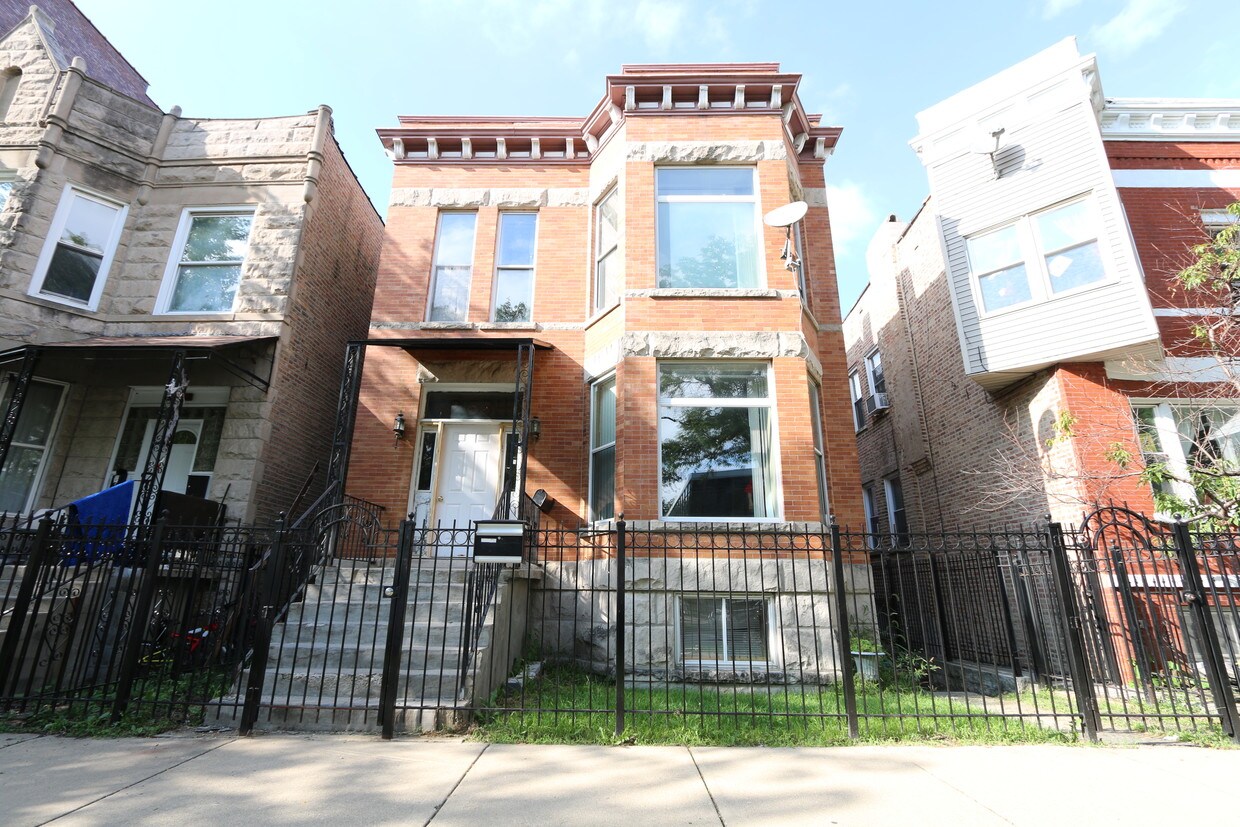 Primary Photo - 2634 W 15th Pl