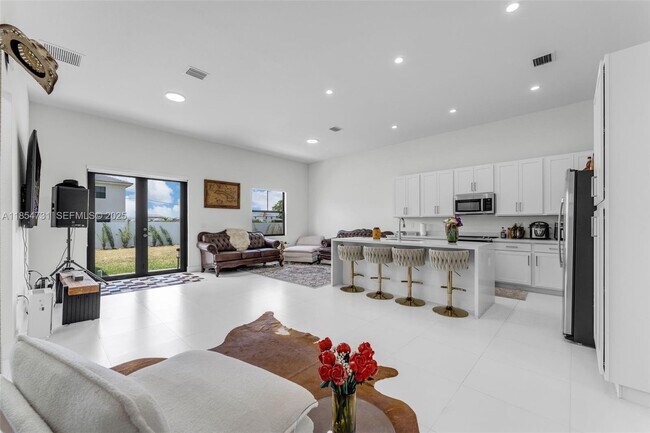 Building Photo - 32206 SW 196th Ave