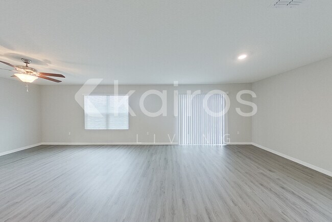 Foto del edificio - 8579 SW 44th Ct