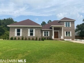 Building Photo - 205 S Tee Dr