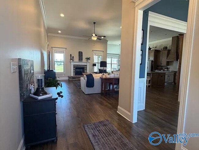 Building Photo - 26316 Woodfield Dr