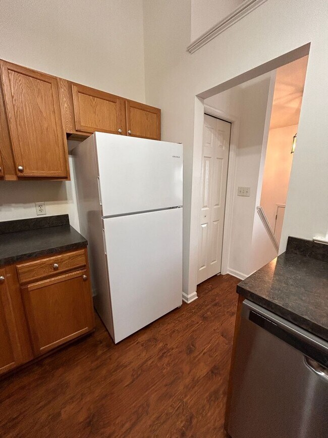 Foto del edificio - 3 Bed 2 Bath Townhouse In Mountville For Rent!