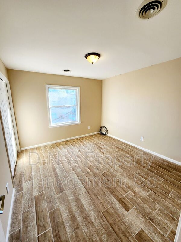 246 N Courtland St Unit 1, East Stroudsburg, PA 18301 Condo for Rent in East Stroudsburg, PA