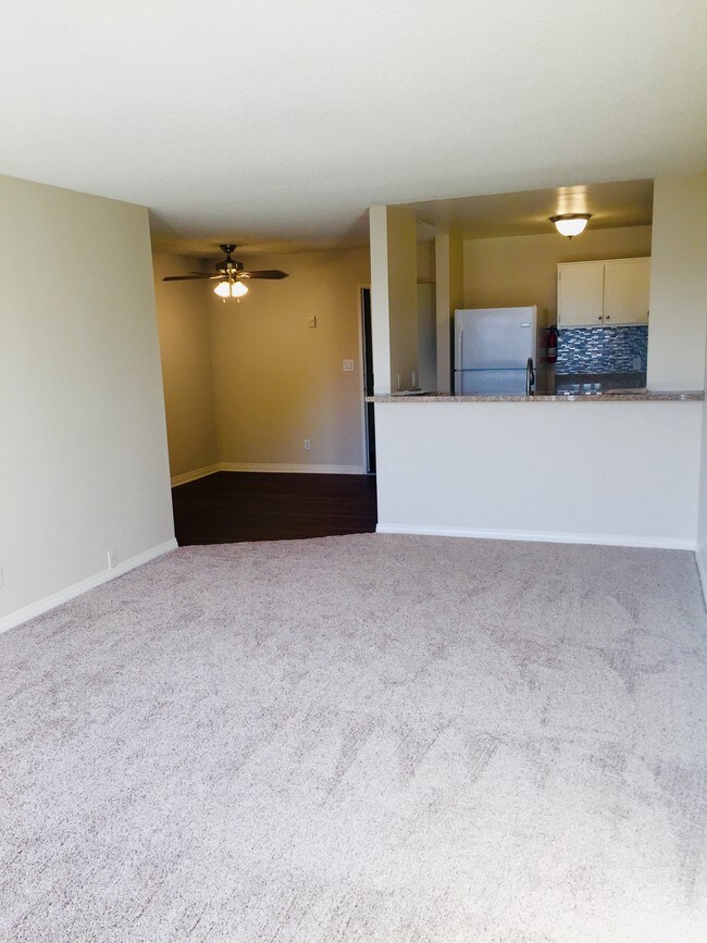 Beachbrook Village Apartments Apartments Redondo Beach, CA