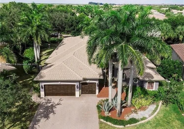 Primary Photo - 7517 NW 127th Manor