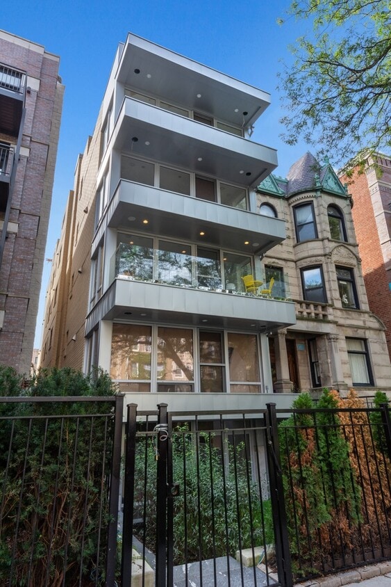 641 W Wrightwood Ave Unit 1, Chicago, IL 60614 Condo for Rent in