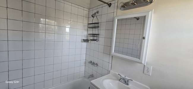 Shower and bathtub - 713 W 74th St