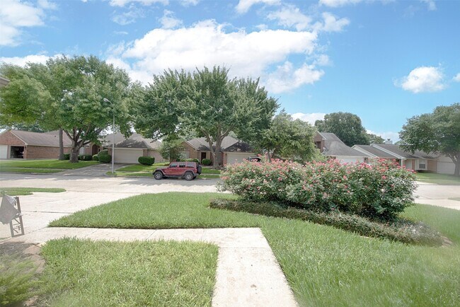 Building Photo - 4714 Widerop Ln