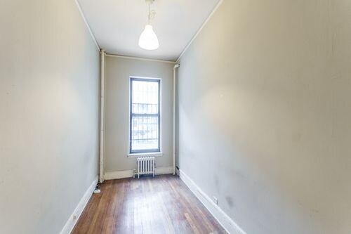 Building Photo - 425 W 57th St