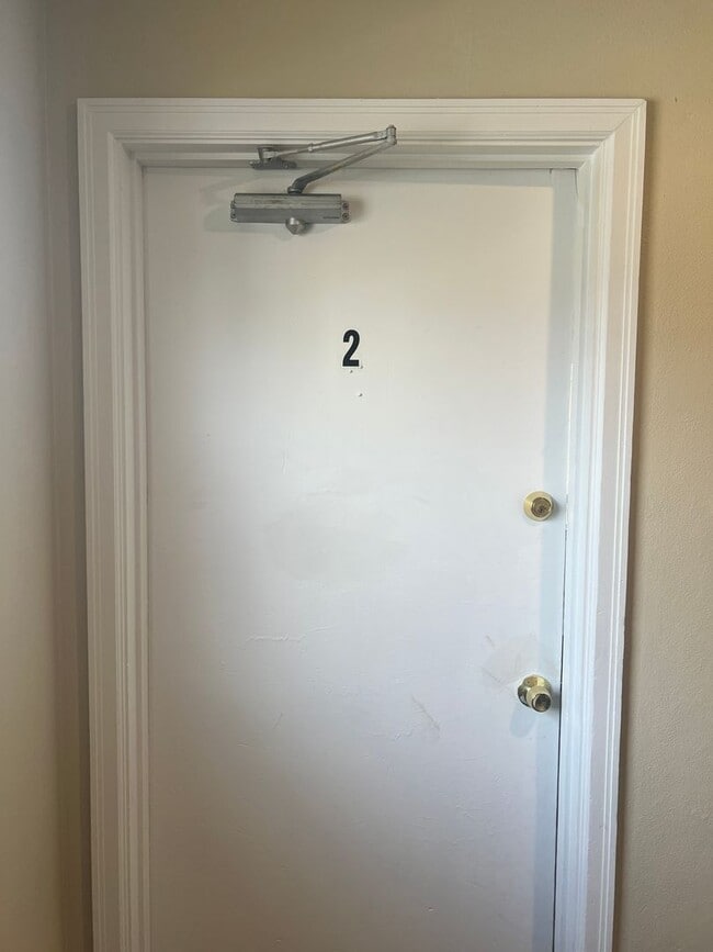 Photo - 1033 Tennessee Ave Apartment