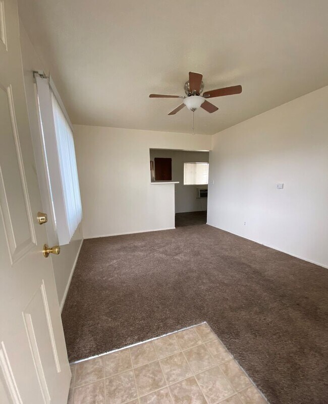 Building Photo - GREAT 1x1 Apartment in Caldwell!
