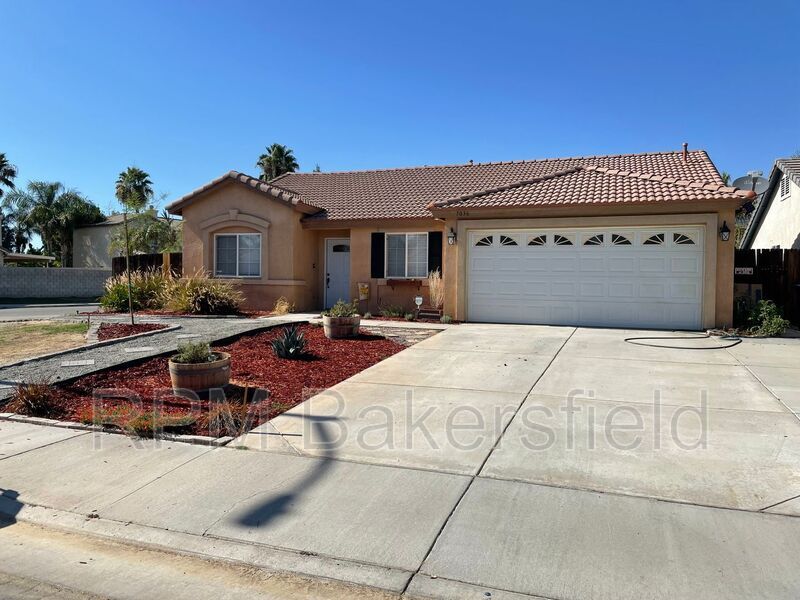 Primary Photo - 7036 Firebaugh St