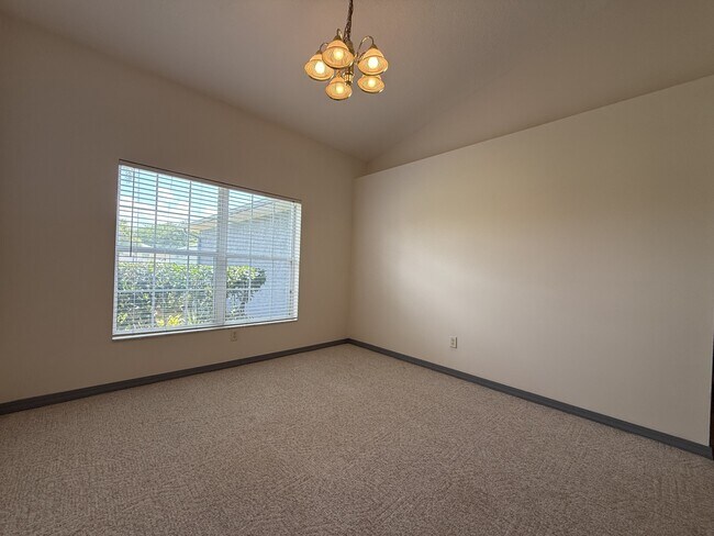 Building Photo - 4728 Innisbrook Ct N
