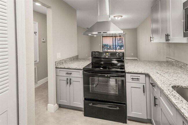 Foto del edificio - 2024 Trinidad Ct