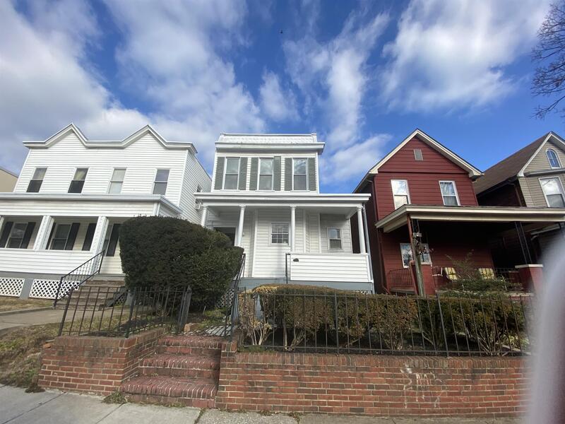 Primary Photo - 4021 Falls Rd
