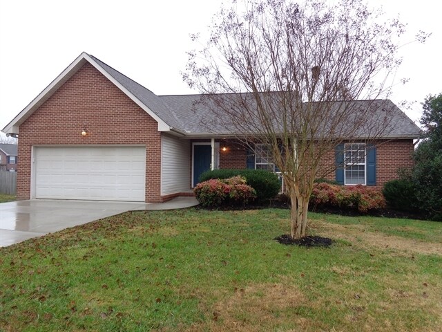 Foto principal - 5404 Silver Grove Ln