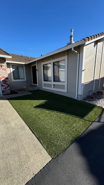 Foto del edificio - 101 Lassen Dr