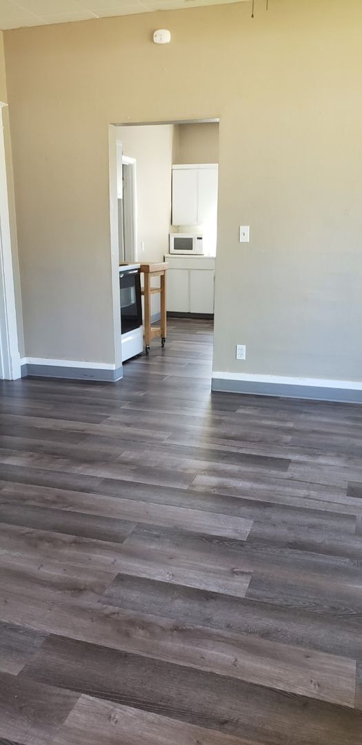 Building Photo - Adorable 3 bedroom 1 bath located in cheney