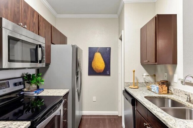 Foto del edificio - 7575 Gosling Rd