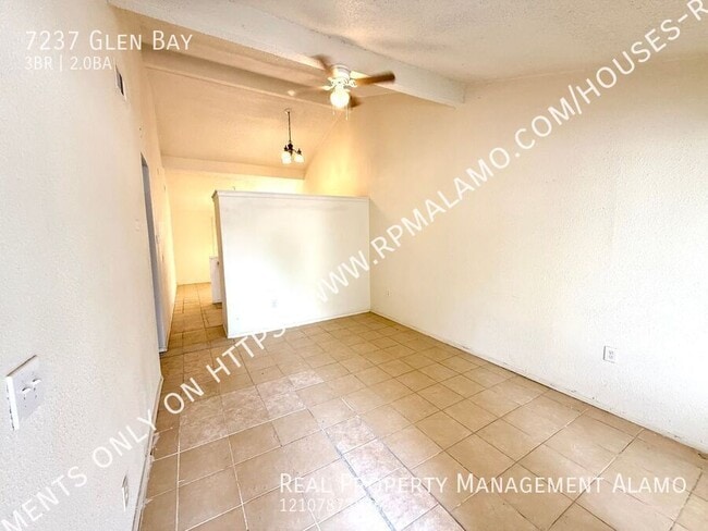 Building Photo - 7237 Glen Bay Dr