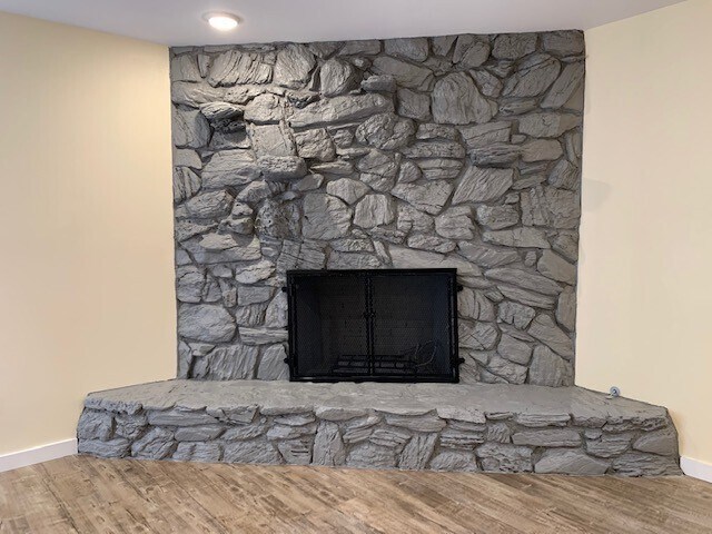 Foto del edificio - 725 E Artesia Blvd