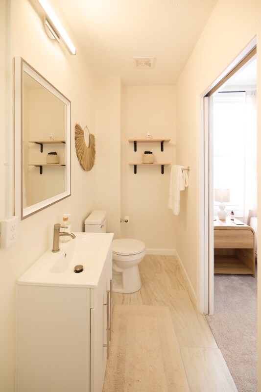 Foto del edificio - 2429 S 16th St