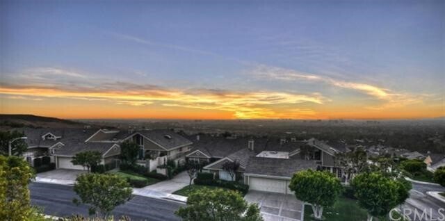 Foto del edificio - 6 Saros