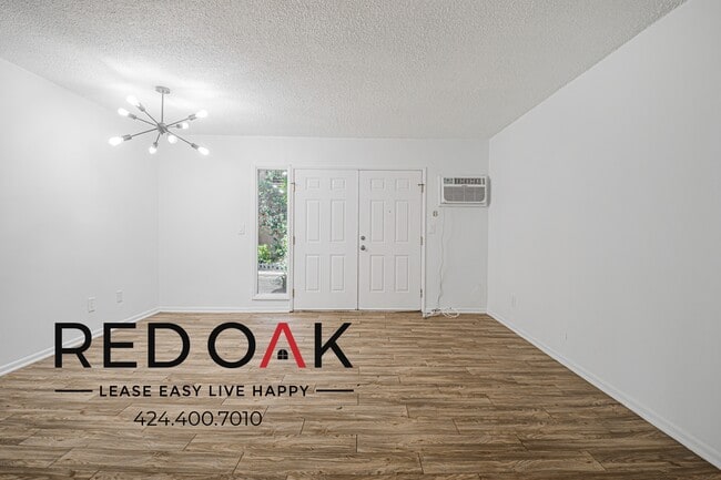 Foto del edificio - 1800 W Glencrest Ave