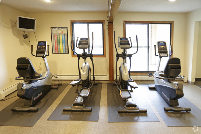 Fitness Center - Woodland North Apartments