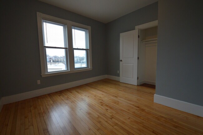 Foto del edificio - 301 Hancock St