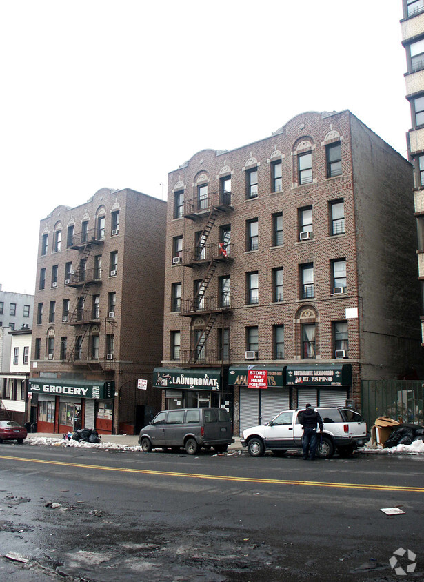 Foto del edificio - 127 E 169th St