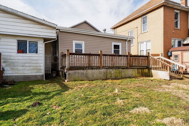 Foto del edificio - 2008 Pride Ave