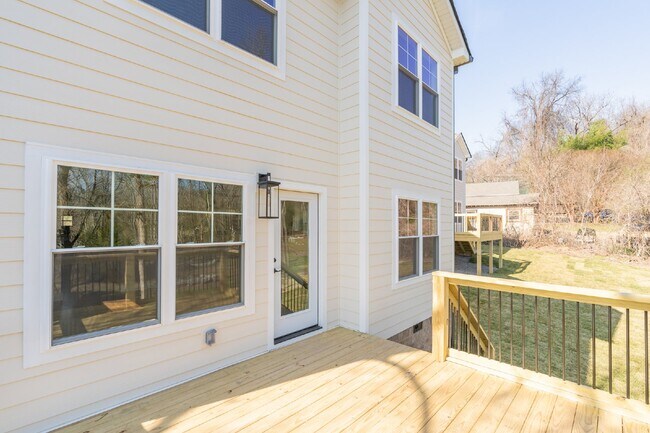 Building Photo - ! Brand New Build in the Heart of Chattano...
