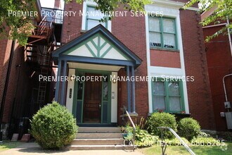 Building Photo - 1003 S 1st St