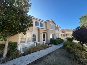 Building Photo - 18010 Flynn Dr