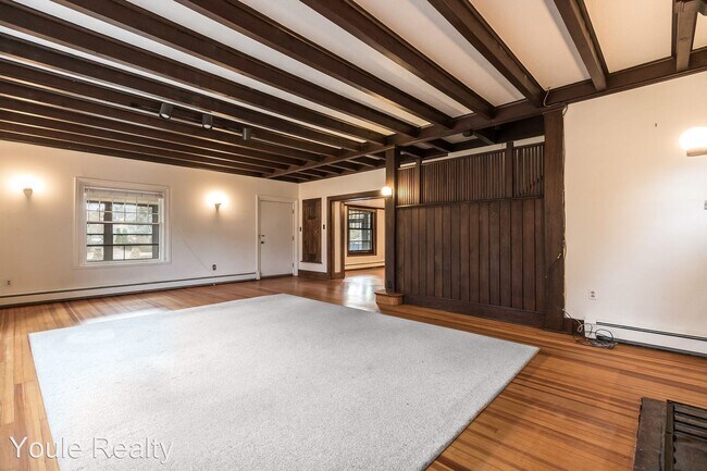 Building Photo - 3 br, 2 bath House - 804 E Elizabeth Street