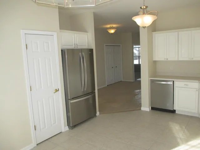 Foto del edificio - 892 Boxwood Dr