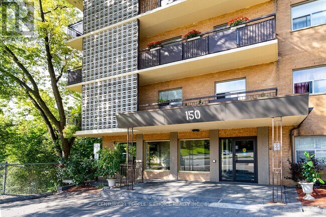 Building Photo - 150-150 Culford Rd