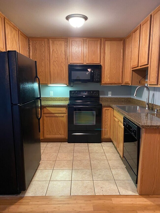 Foto del edificio - Beautiful 3BR, 2Bathroom Condo Located in Victor, ID.