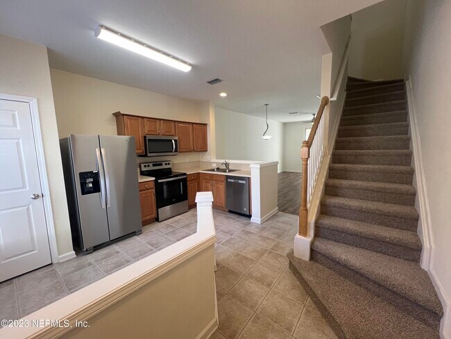 Foto del edificio - 3490 Lone Tree Ln