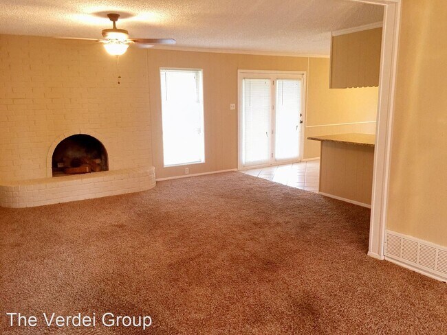 Foto del edificio - 3 br, 2 bath House - 912 Springdale Rd