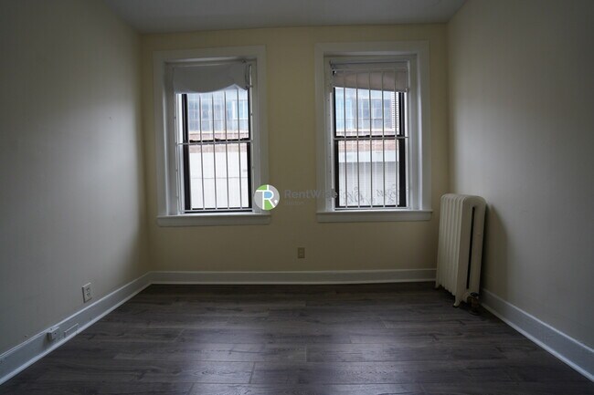 Foto del edificio - 1148 Commonwealth Ave