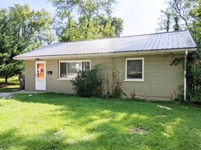Building Photo - 116 N Roosevelt St