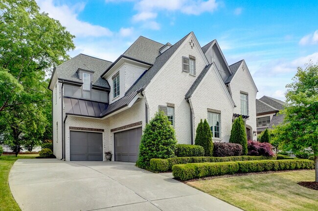 Building Photo - 520 Calderbank Wy