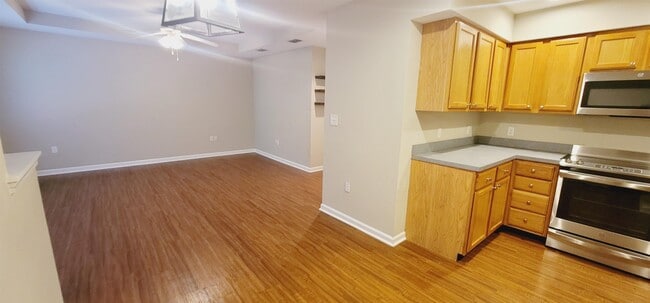 Building Photo - 2300 Timber Oak Ln