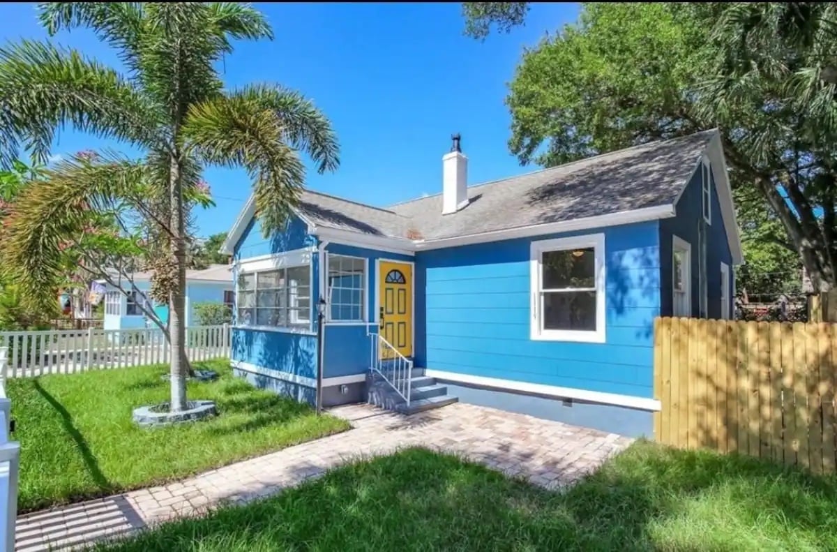1115 8th St N, Saint Petersburg, FL 33701 House Rental in Saint