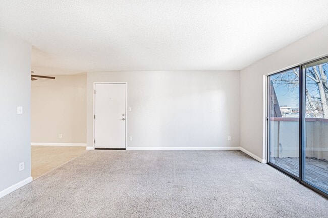 Building Photo - 10211 Ura Ln